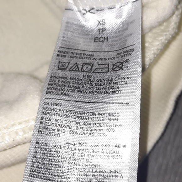 Old Navy "Choose Happy" Crewneck Sweatshirt - Picture 5 of 5